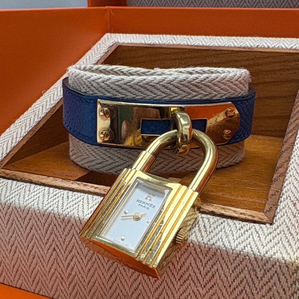 HERMES VINTAGE 1990s KELLY BRACELET WATCH